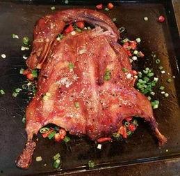 宜昌抖音网红铁板鸭加盟,火遍全网的美味创业新选择